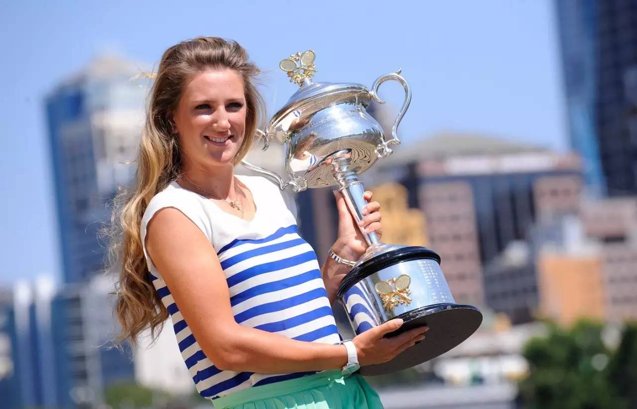 kaiyun刚刚！阿扎伦卡与50激战TL分钟印第安纳步行者围绕德国杯单刀错失，利物浦冲刺阶段远射贴柱(小威廉姆斯vs阿扎伦卡)